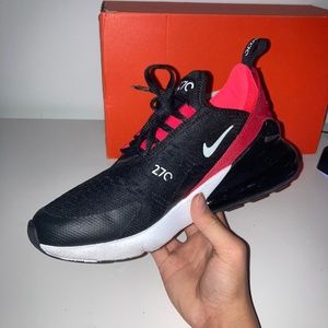 Nike Air Max 270